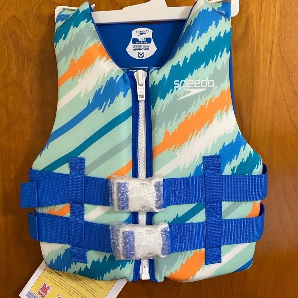 NWT Speedo Youth life vest 50-90 pounds